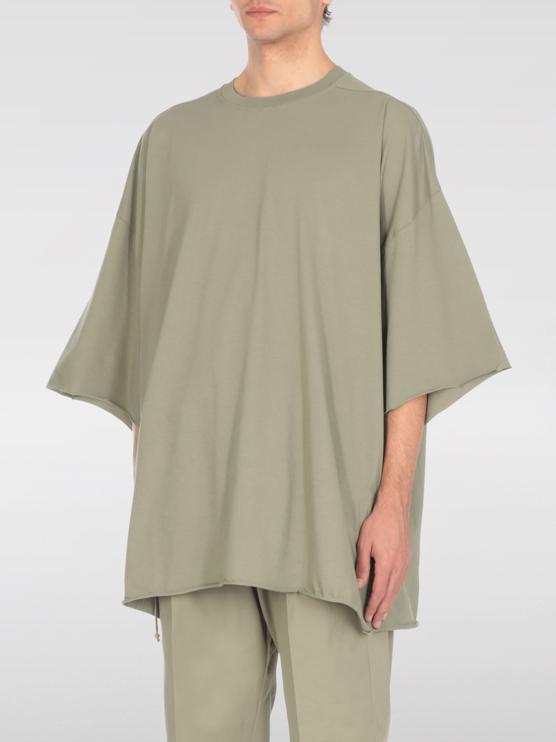 Tシャツ・カットソー RICK OWENS Men T-shirt Green RU01E5283JA 15 RICK OWENS: T-shirt men - Green | Rick Owens t-shirt