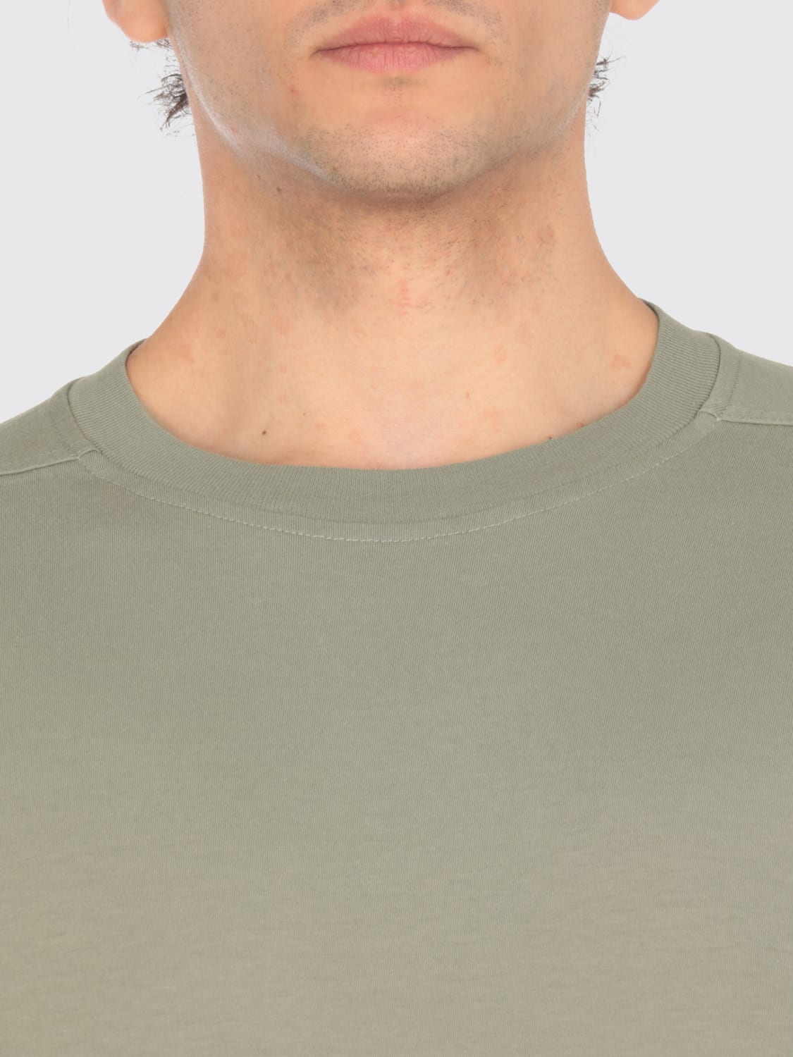 Tシャツ・カットソー RICK OWENS Men T-shirt Green RU01E5283JA 15 RICK OWENS: T-shirt men - Green | Rick Owens t-shirt