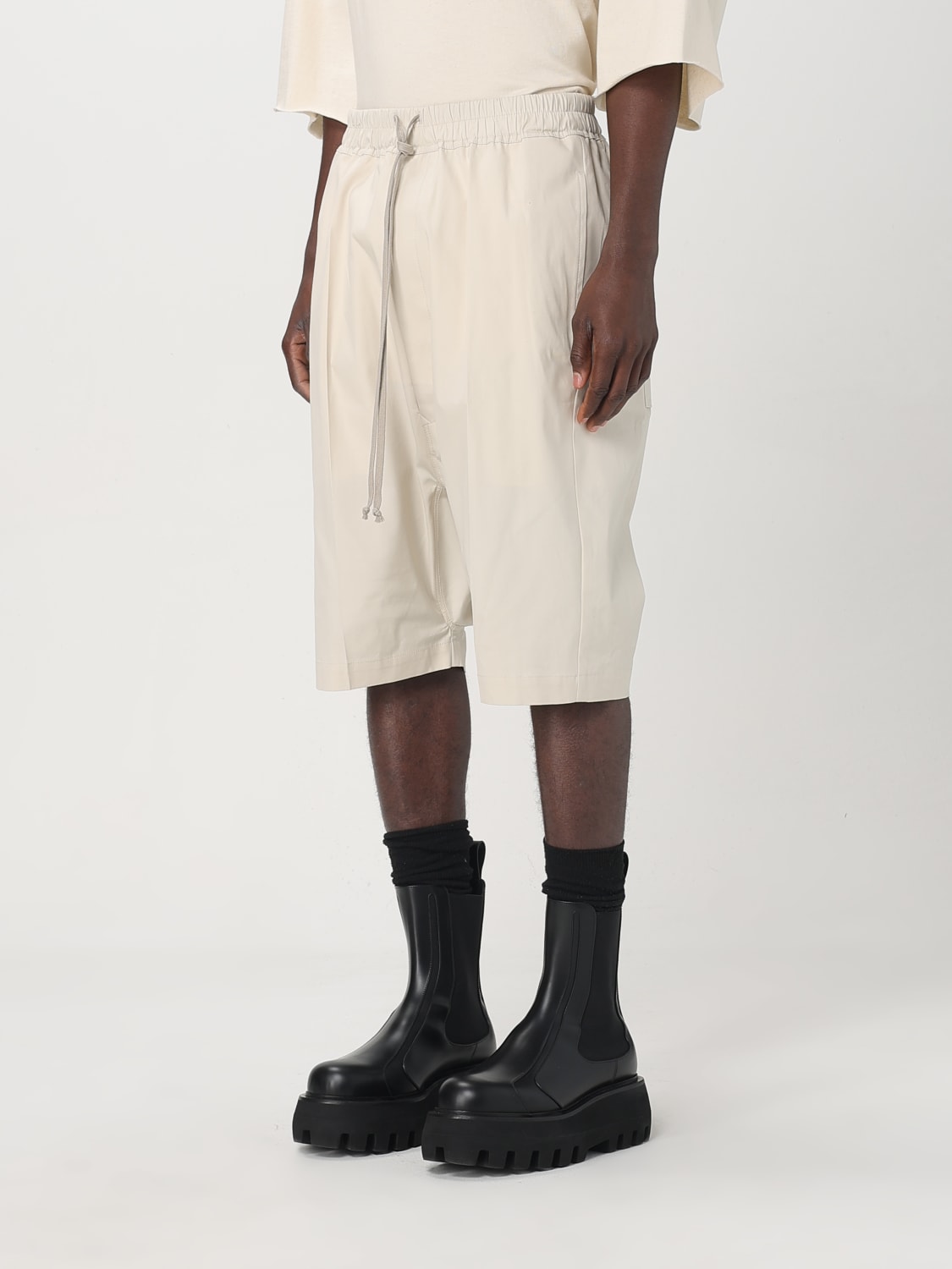 RICK OWENS：ショートパンツ メンズ - ベージュ | GIGLIO.COM