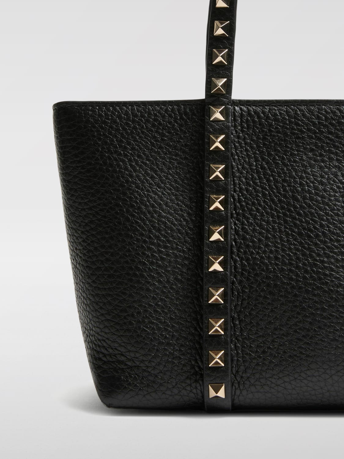VALENTINO GARAVANI: Shoulder bag woman - Black | Valentino