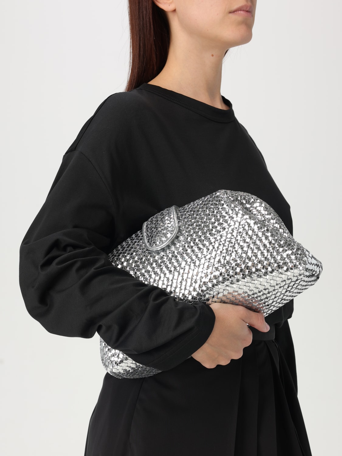 クラッチバッグ BOTTEGA VENETA Woman Clutch Silver 804467V4PG1 8101 BOTTEGA VENETA: Shoulder bag woman - Silver | Bottega Veneta
