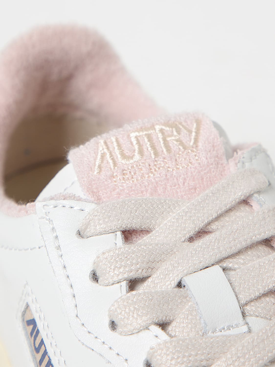 スニーカー AUTRY Woman Sneakers White AULWVS07 AUTRY: Sneakers woman - White | Autry sneakers AULWVS07