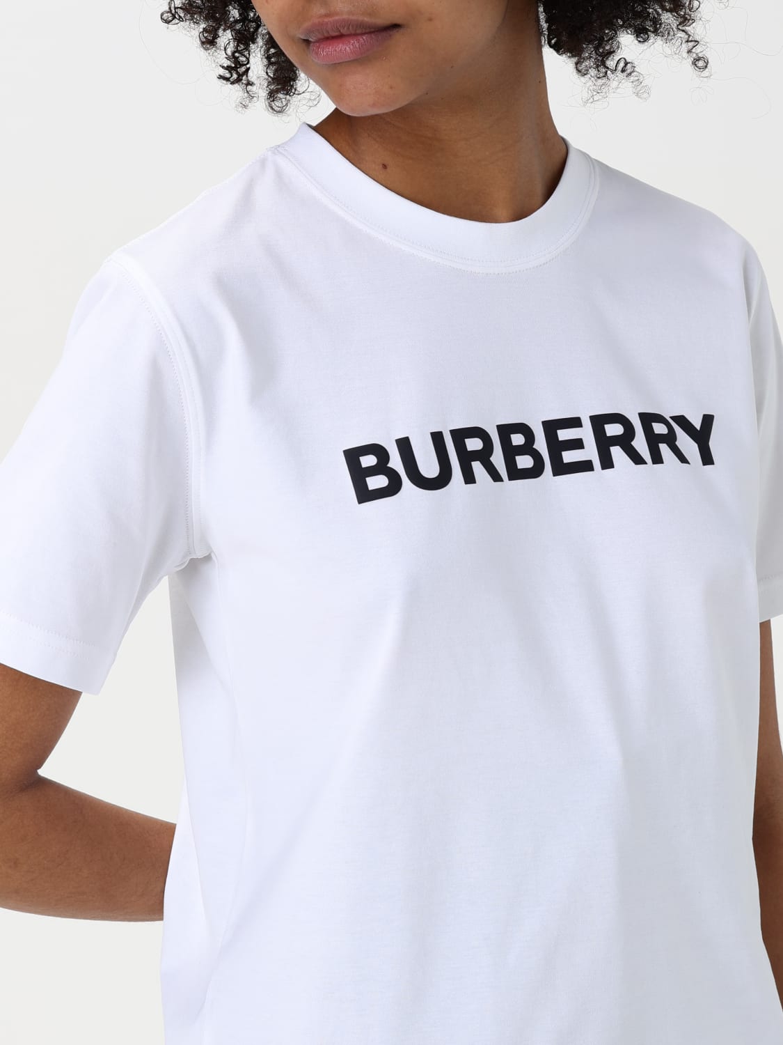 Tシャツ・カットソー BURBERRY Woman T-Shirt White 8080325 BURBERRY: T-shirt woman - White | Burberry t-shirt 8080325