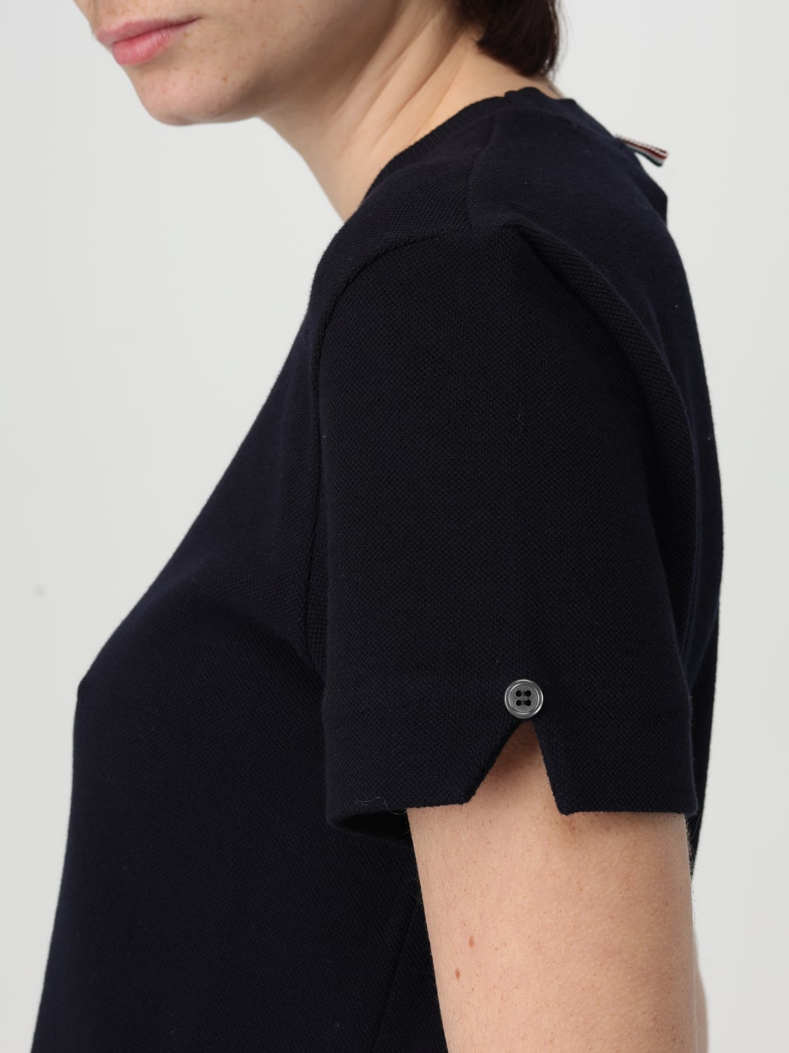 Tシャツ・カットソー THOM BROWNE Woman T-Shirt Blue FJS193AJ0185 415 THOM BROWNE: T-shirt woman - Blue | Thom Browne t-shirt
