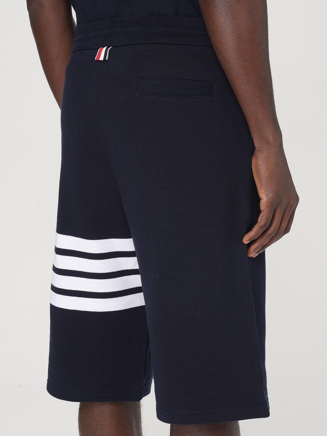 THOM BROWNE SHORTS: Thom Browne men's bermuda shorts, Navy - Img 5