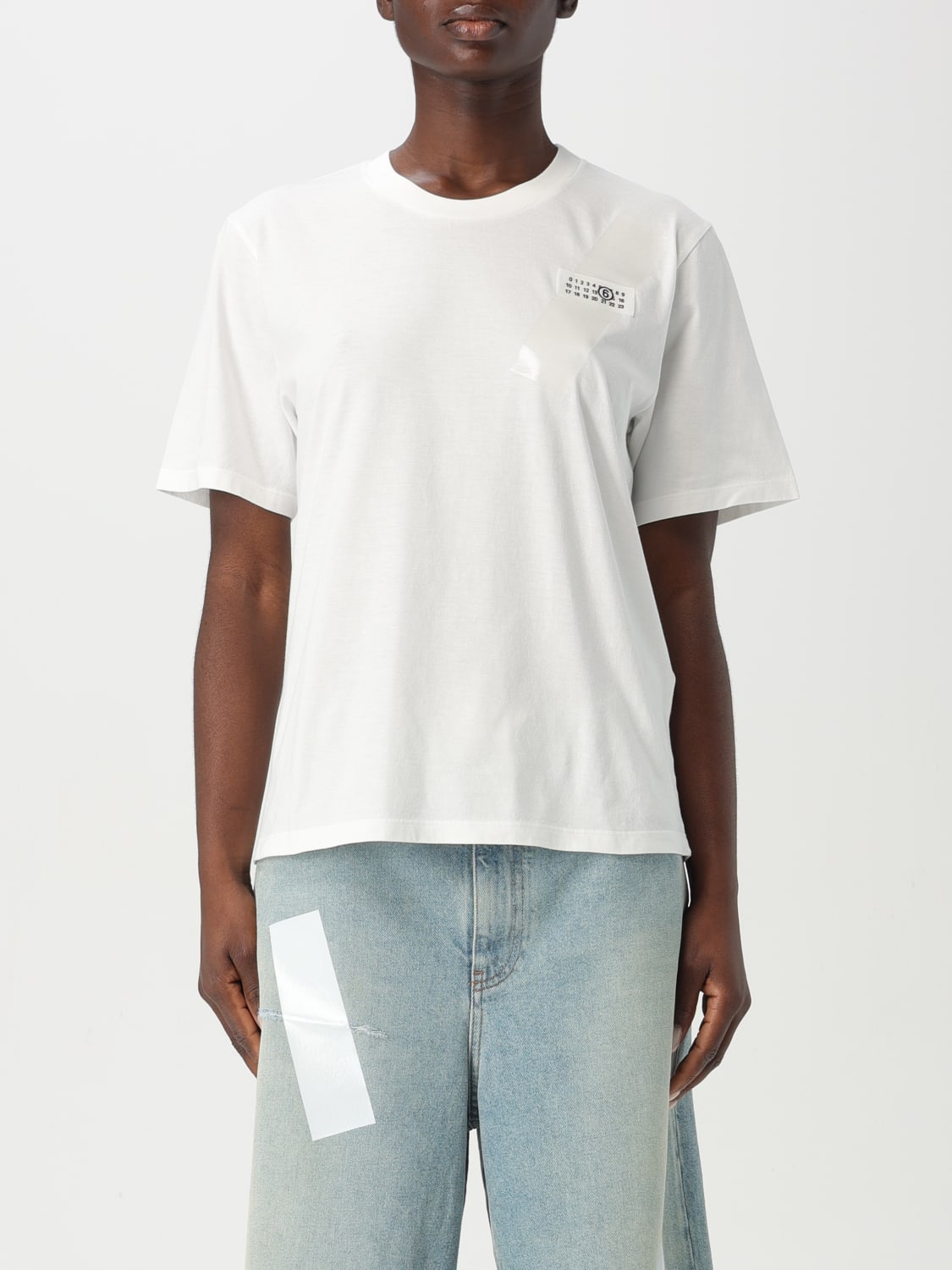 Tシャツ・カットソー MM6 MAISON MARGIELA Woman T-Shirt White S52GC0335M20048 101 MM6 Maison Margiela Taped Jersey T-Shirt (Off White) – CNCPTS