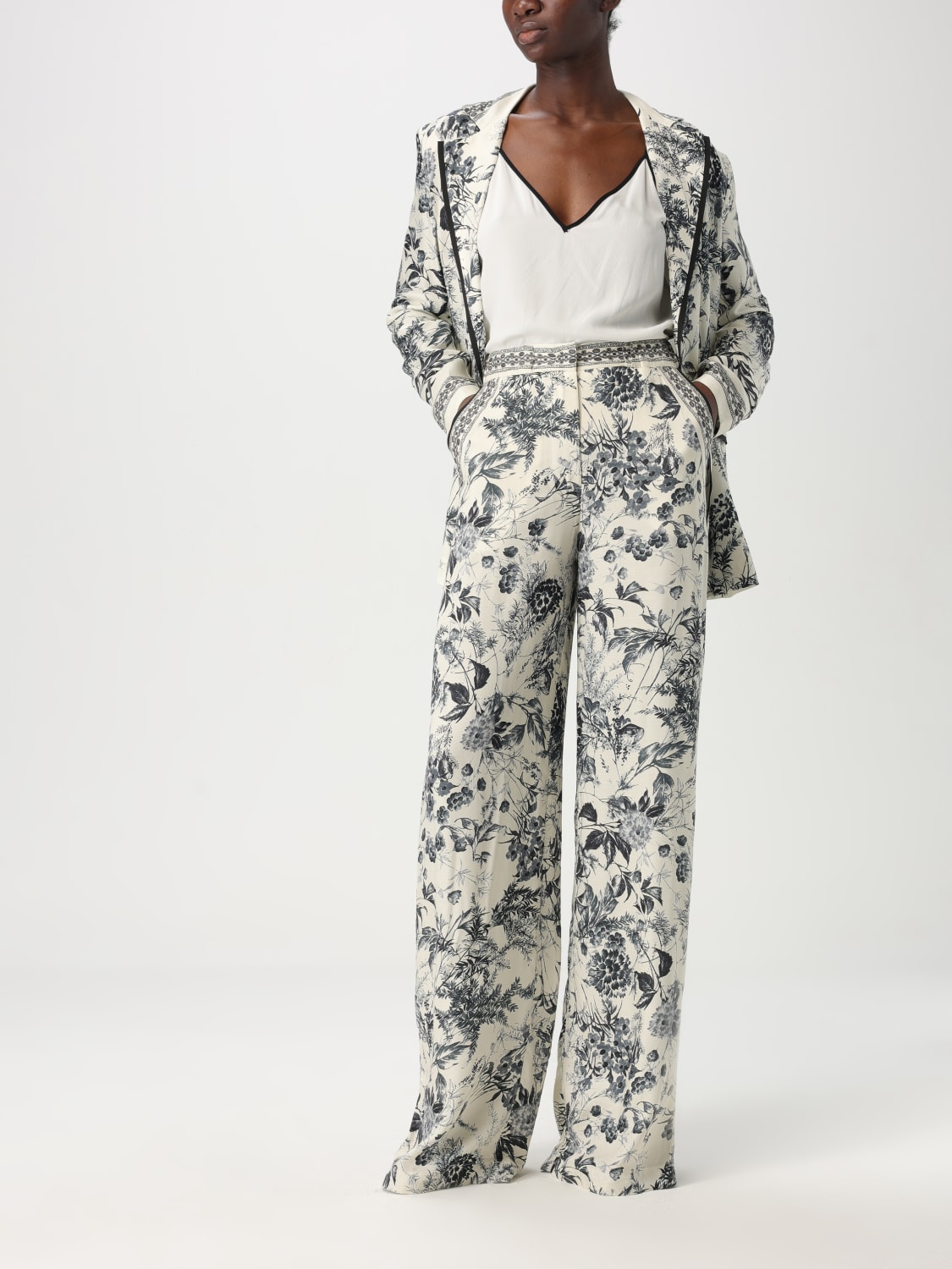 パンツ Simona Corsellini P25CPPA00201V0003 Trousers Simona Corsellini - Wide denim with bottom slits