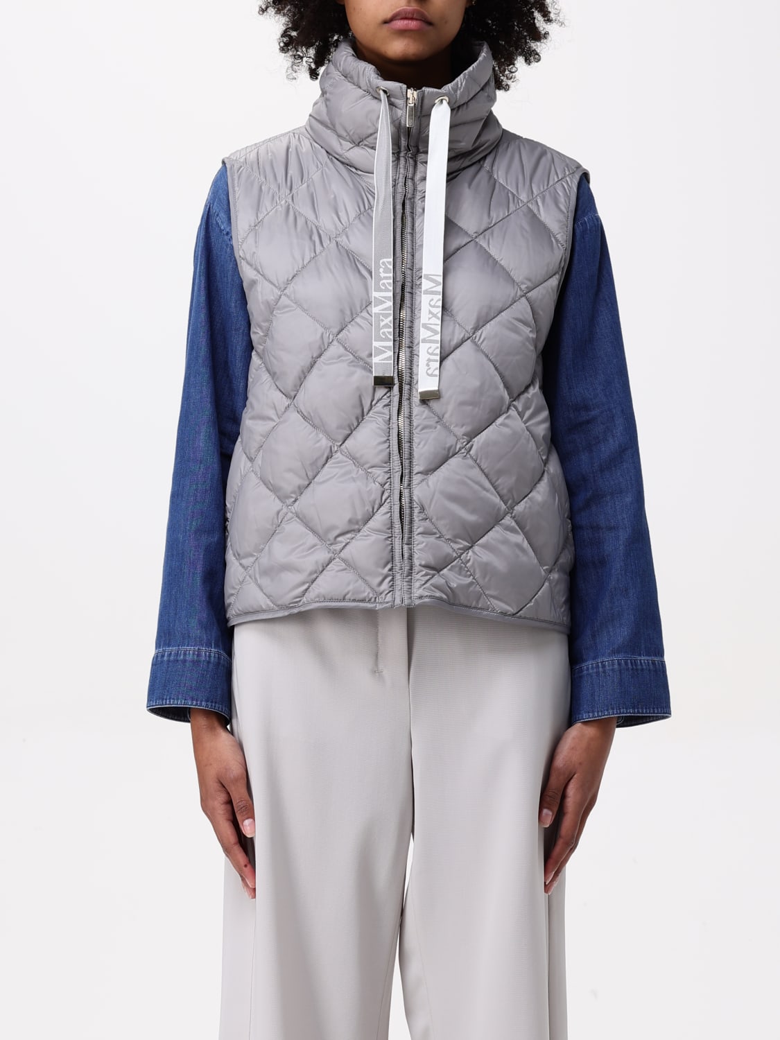 MAX MARA｜VESTS (TREGIC (19291044 002 / 19291044600 002) Max Mara Black Tregic Down Vest In 002 Black | ModeSens