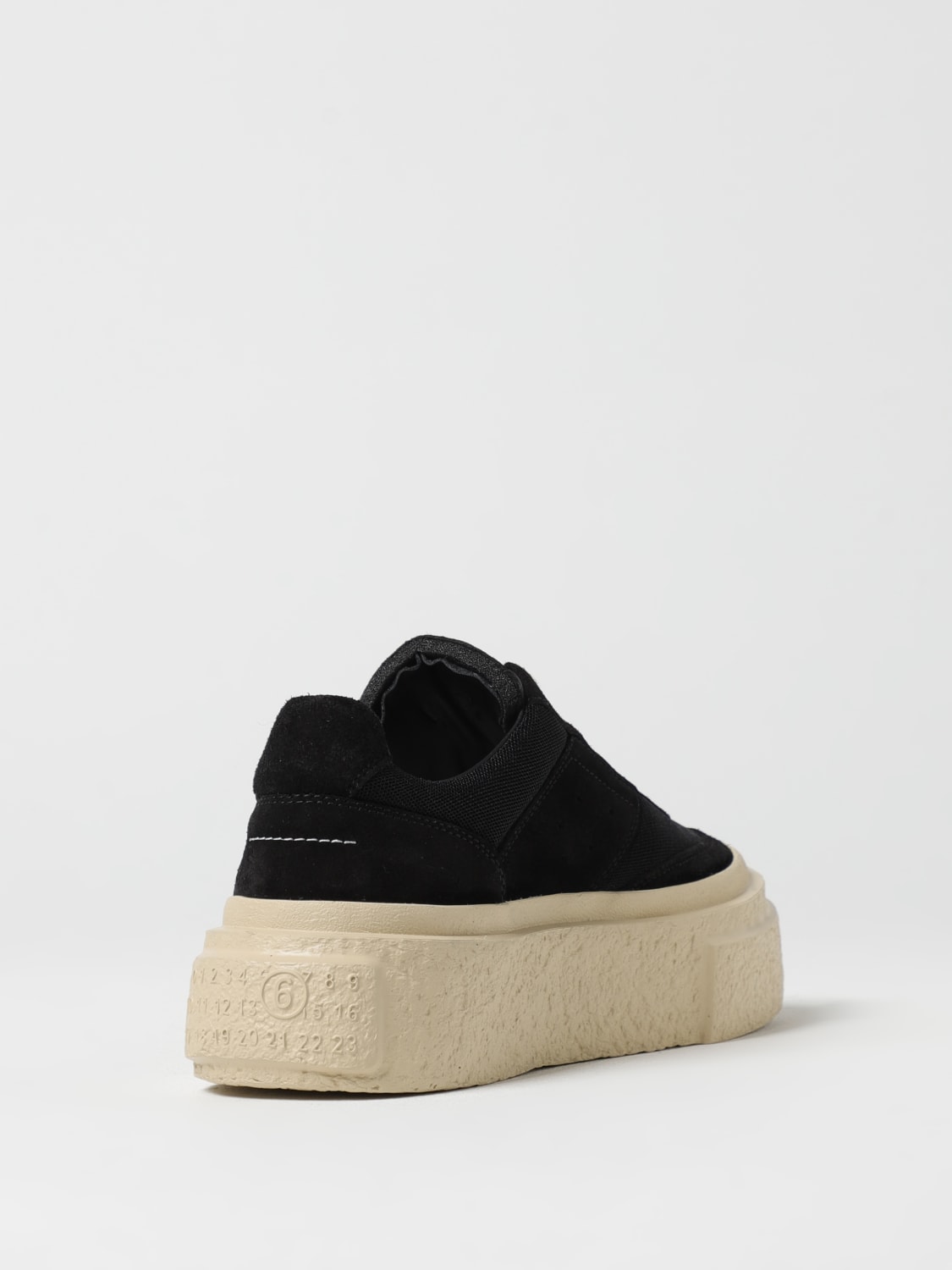 MM6 MAISON MARGIELA SNEAKERS: Sneakers MM6 Maison Margiela in camoscio e mesh , Nero - Img 3
