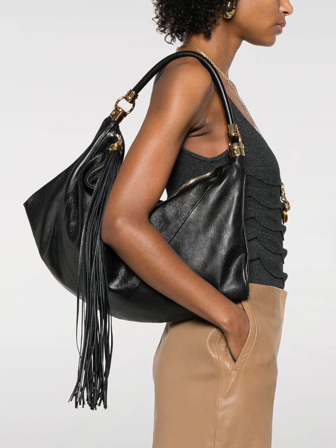 ショルダーバッグ・ポシェット CHLOE Woman Shoulder bag Black CHC25SS446O37 001 CHLOÉ: Shoulder bag woman - Black | Chloé shoulder bag