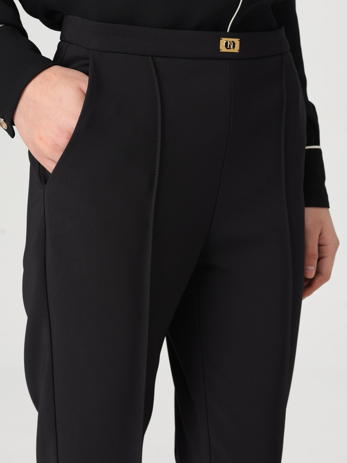 パンツ ELISABETTA FRANCHI Woman Pants Black PA076 110 Elisabetta Franchi crepe trousers with slits for women