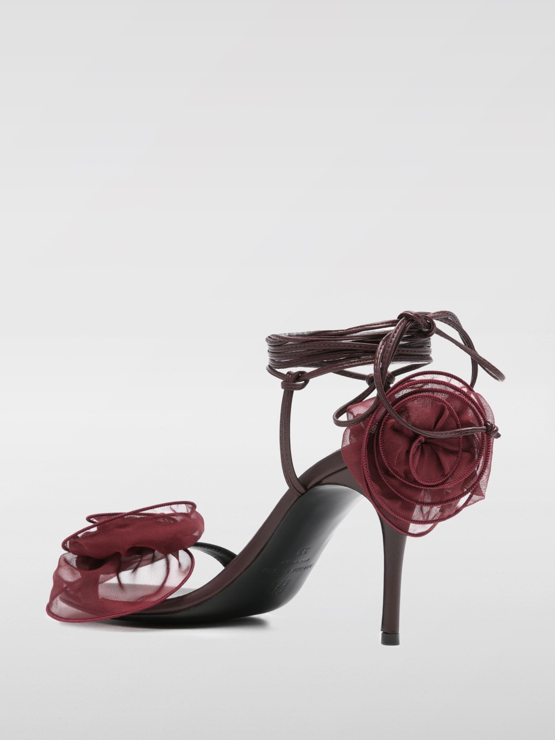 MAGDA BUTRYM SANDALI CON TACCO: Sandalo Magda Butrym in nappa con rose di tulle applicate , Bordeaux - Img 3