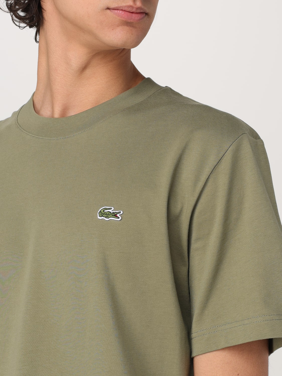 Tシャツ・カットソー LACOSTE Men T-shirt Kaki TH7318 BMY Tシャツ・カットソー LACOSTE Men T-shirt Kaki TH7318 BMY