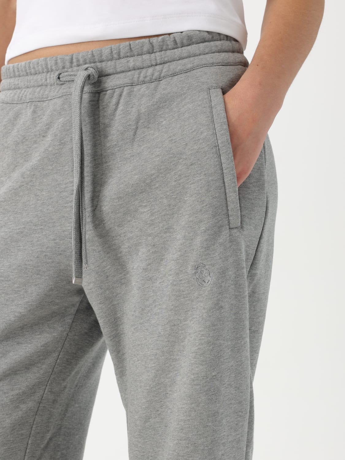 パンツ ALEXANDER MCQUEEN Woman Pants Grey 803107QJAEK 1015 MCQUEEN: Pants woman - Grey | McQueen pants 816232QLAD8