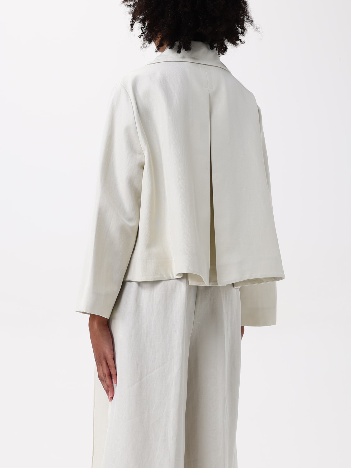 アウターその他 LIVIANA CONTI Woman Trench coat Butter F5SL84 A06-2 LIVIANA CONTI: double-breasted linen and viscose trench coat