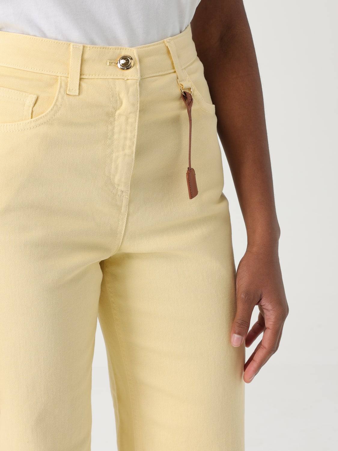 デニム・ジーパン ELISABETTA FRANCHI Woman Jeans Yellow PJ87D DC7 ELISABETTA FRANCHI: Jeans woman - Yellow | Elisabetta
