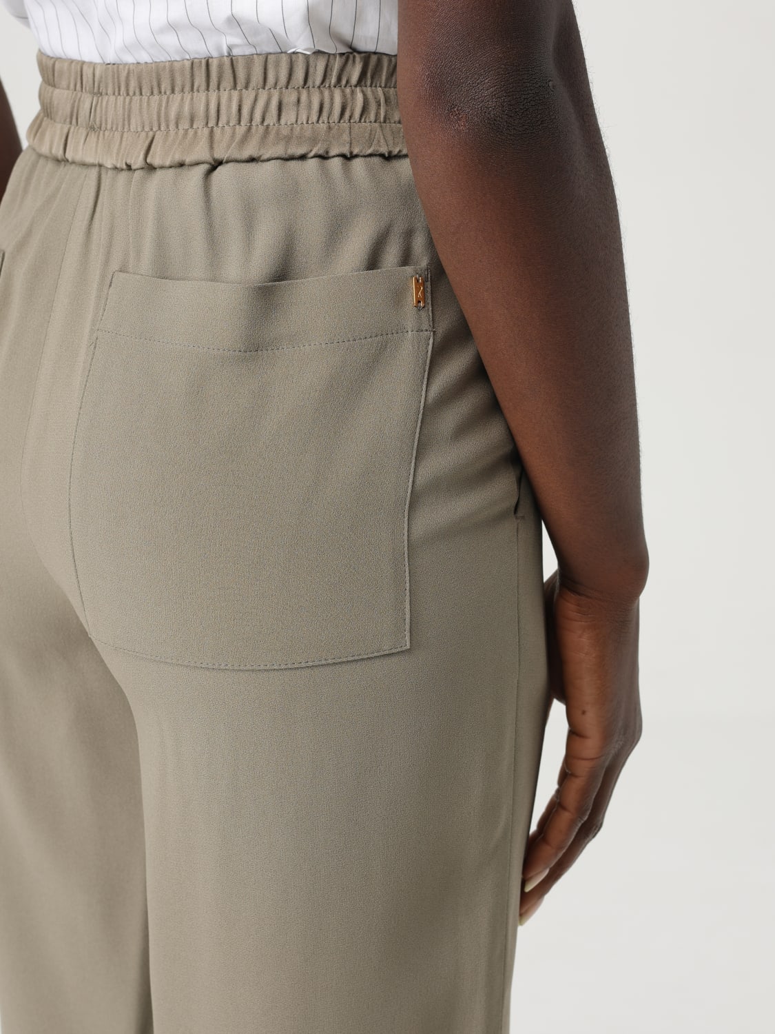 パンツ AMI PARIS Woman Pants Beige FTR203AC0014 0952 パンツ AMI PARIS Woman Pants Beige FTR203AC0014 0952 AMI