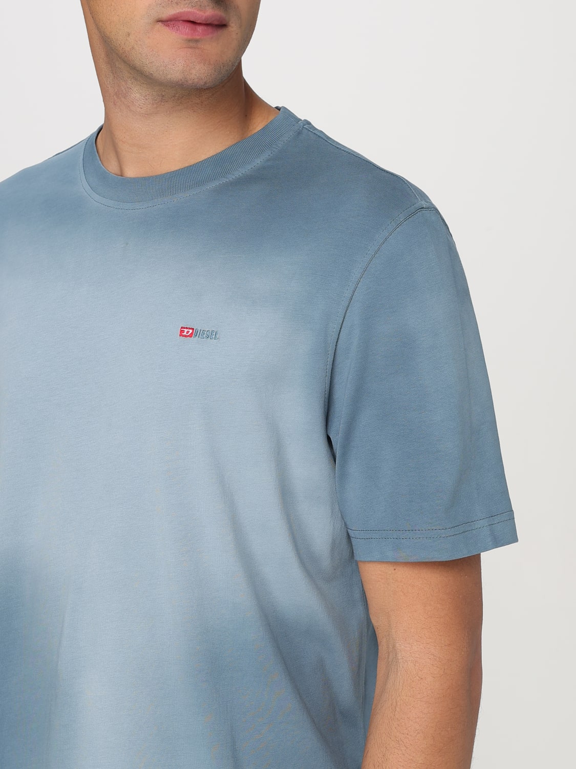 Tシャツ・カットソー DIESEL Men T-shirt Sky Blue A166210PKAL 89M DIESEL Men T-shirt Sky Blue A166210PKAL 89M (DIESEL/Tシャツ