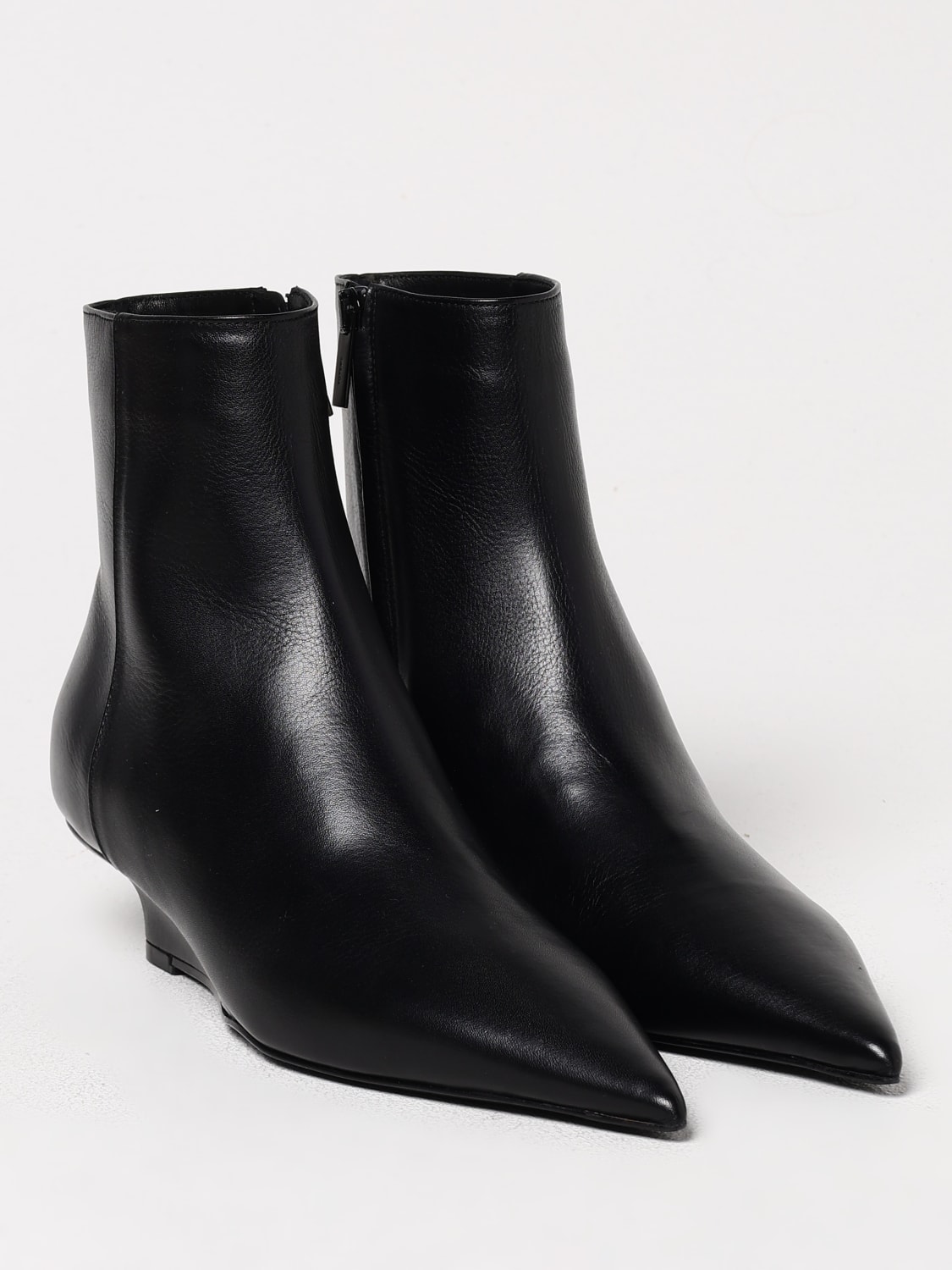 TOTEME BOOTS: Toteme leather ankle boots, Black - Img 2