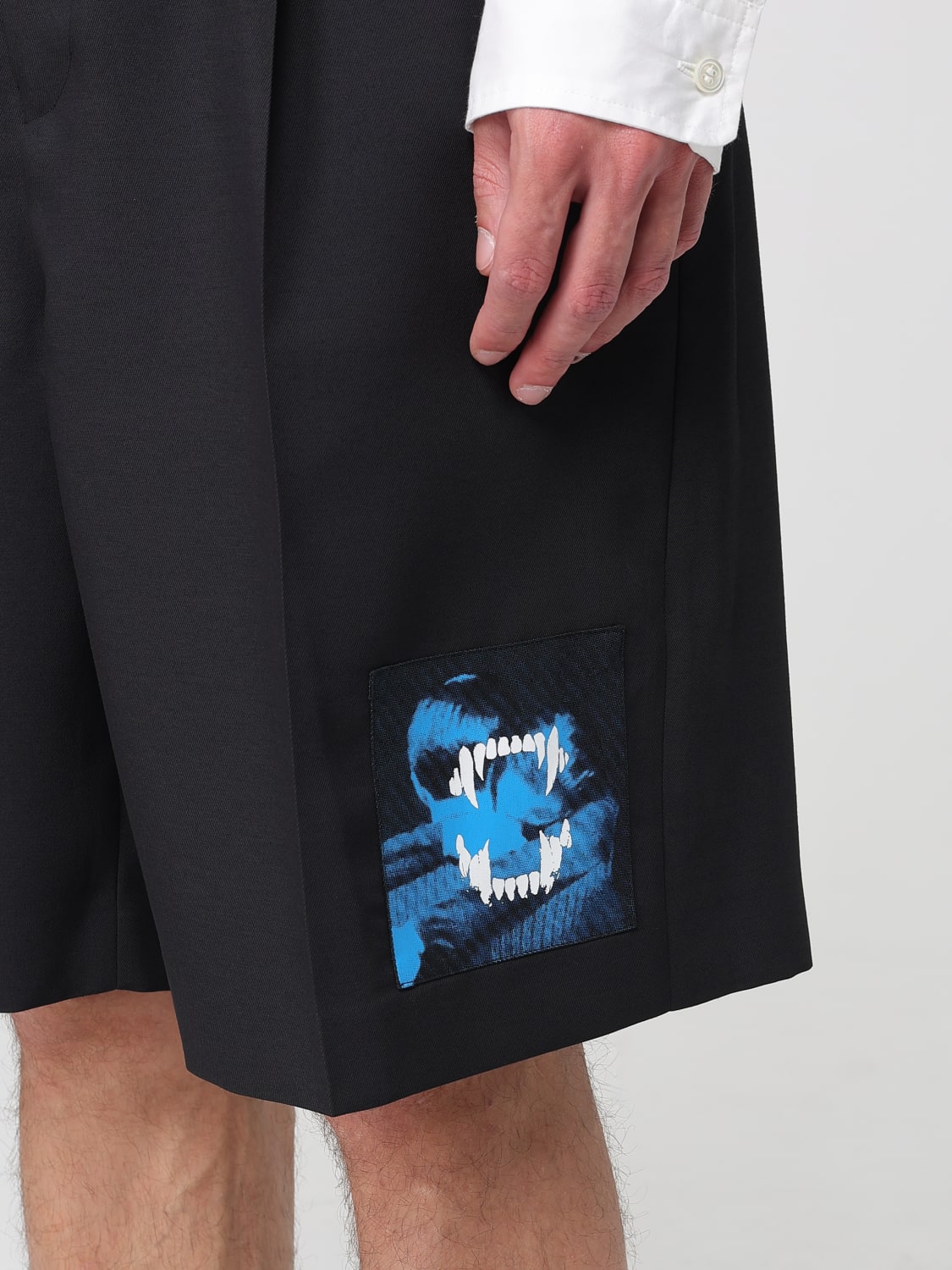 UNDERCOVER PANTALONES CORTOS: Pantalones cortos hombre Undercover, Negro - Img 4