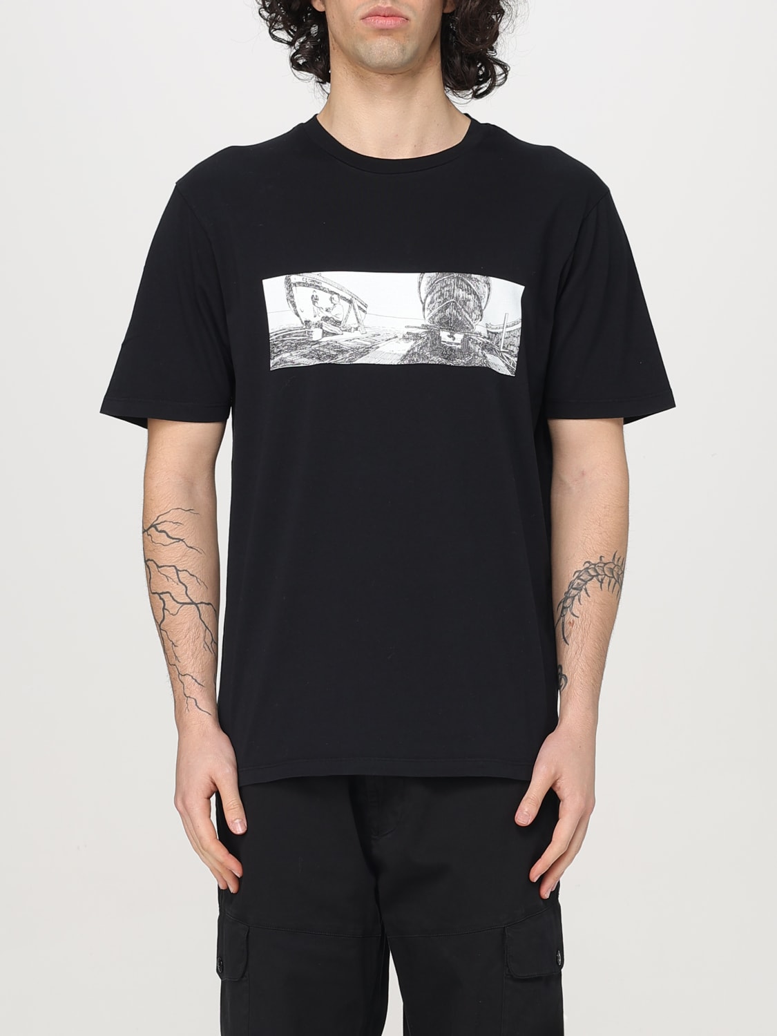 C.P. Company 18CMKN027A006056M814 関税送料込 C.P. COMPANY: T-shirt - Black | C.P. Company t-shirt