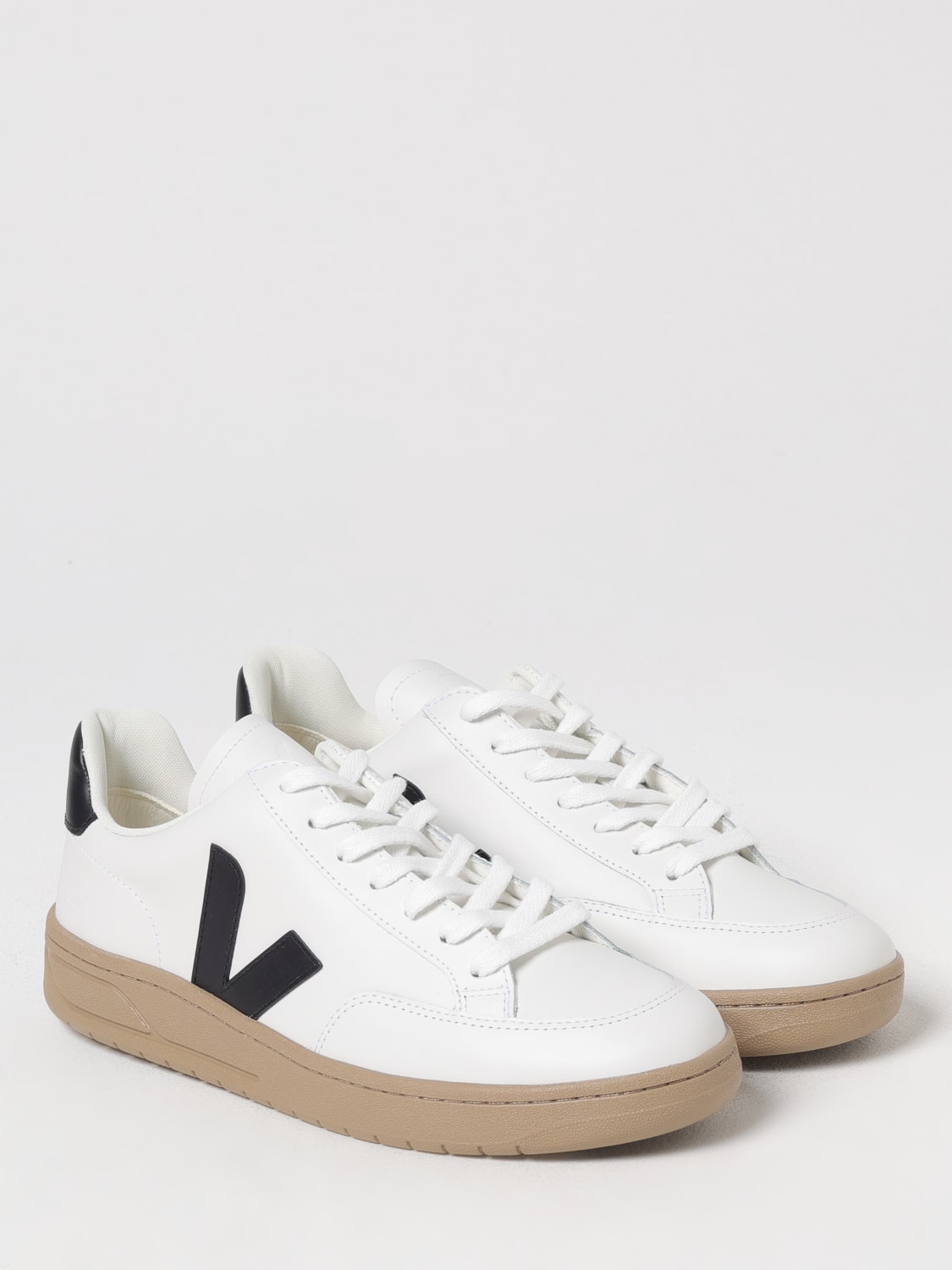 スニーカー VEJA Men Sneakers White XD0203640 VEJA: Sneakers men - White | Veja sneakers XD0203640 online