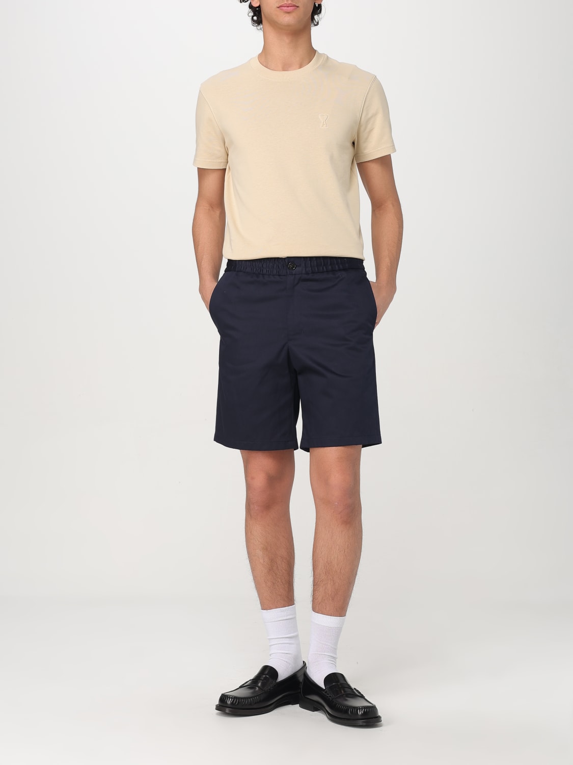 Tシャツ・カットソー AMI PARIS Men T-shirt Beige UTS027726 725 56909306.jpg