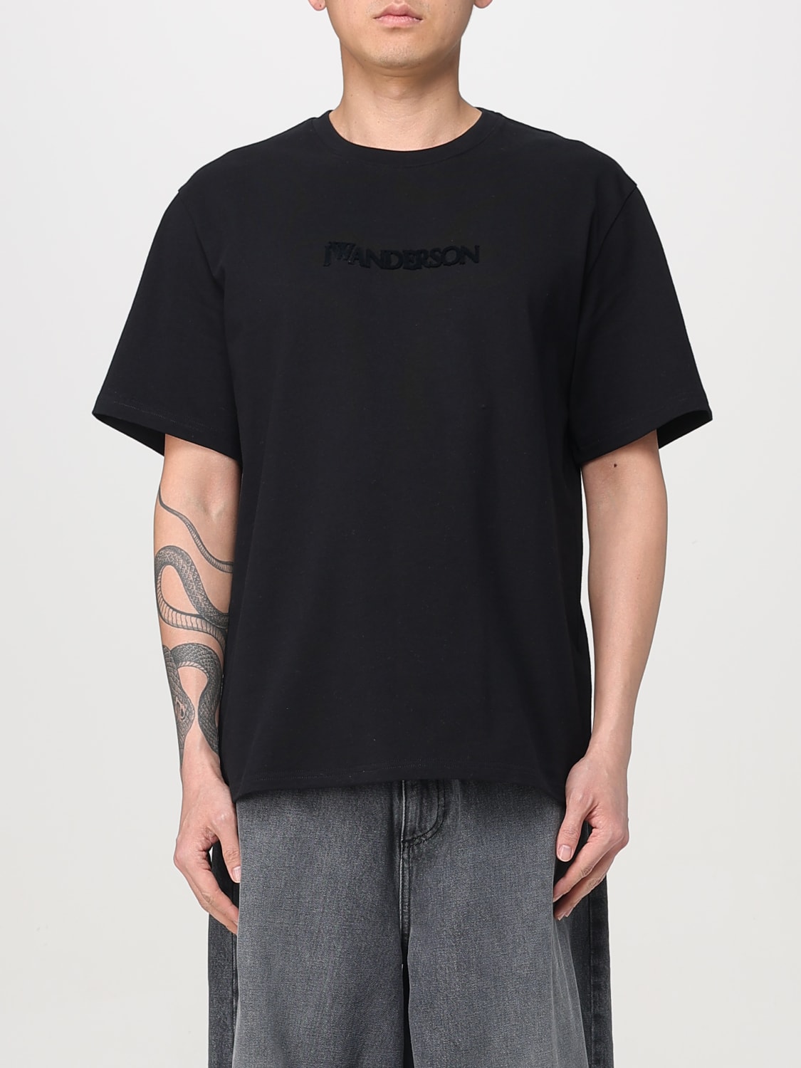JW ANDERSON T-SHIRT: T-shirt men Jw Anderson, Black - Img 1