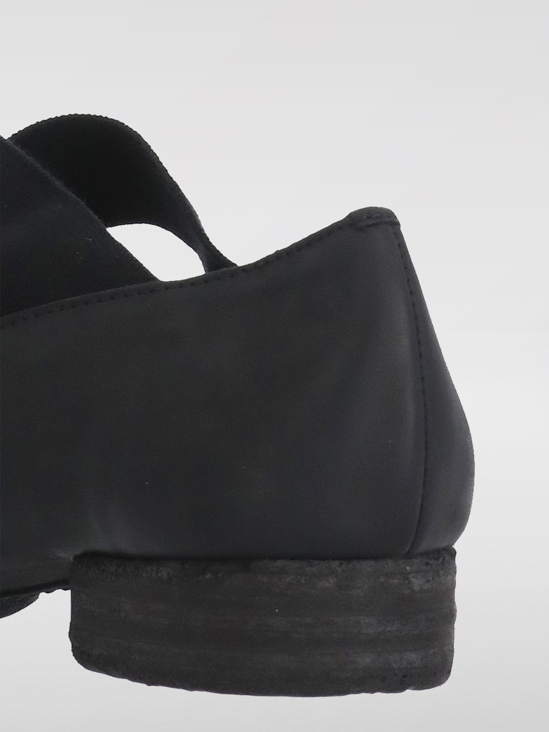 UMA WANG: Shoes woman - Black | Uma Wang ballet flats US9001