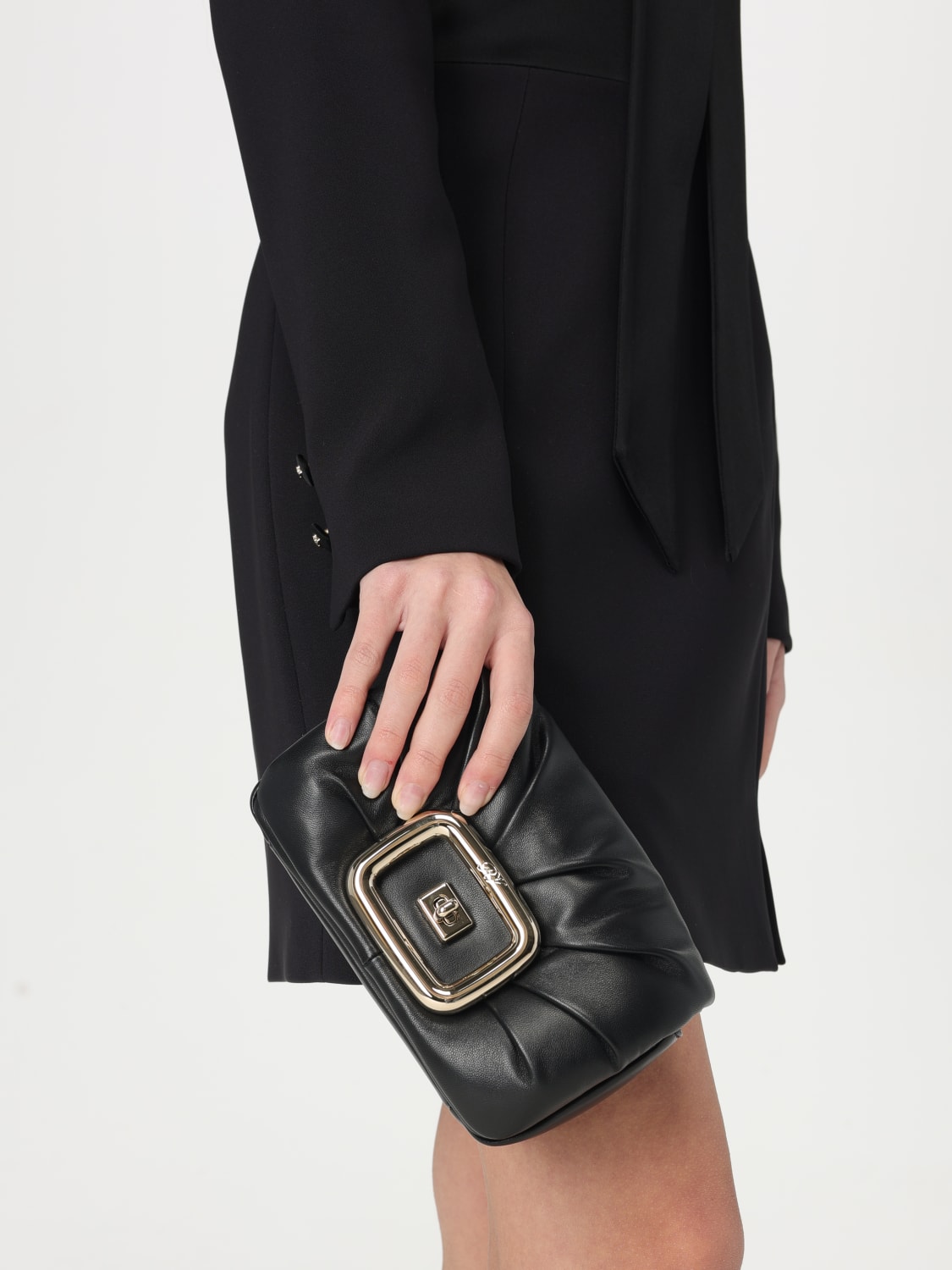 クラッチバッグ Roger Vivier RBWABDK0100YDR Clutches Efflorescence Mini Clutch in satin Black Woman