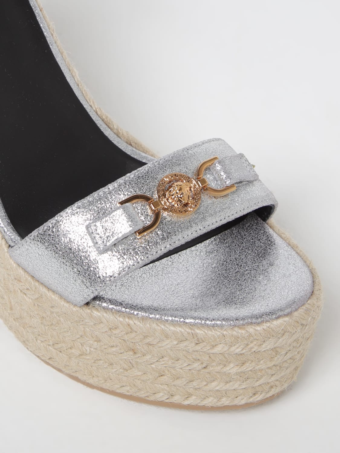 シューズ・サンダルその他 VERSACE Woman Heeled sandals Silver 10141001A13309 1E01V VERSACE: Shoes woman - Silver | Versace heeled sandals