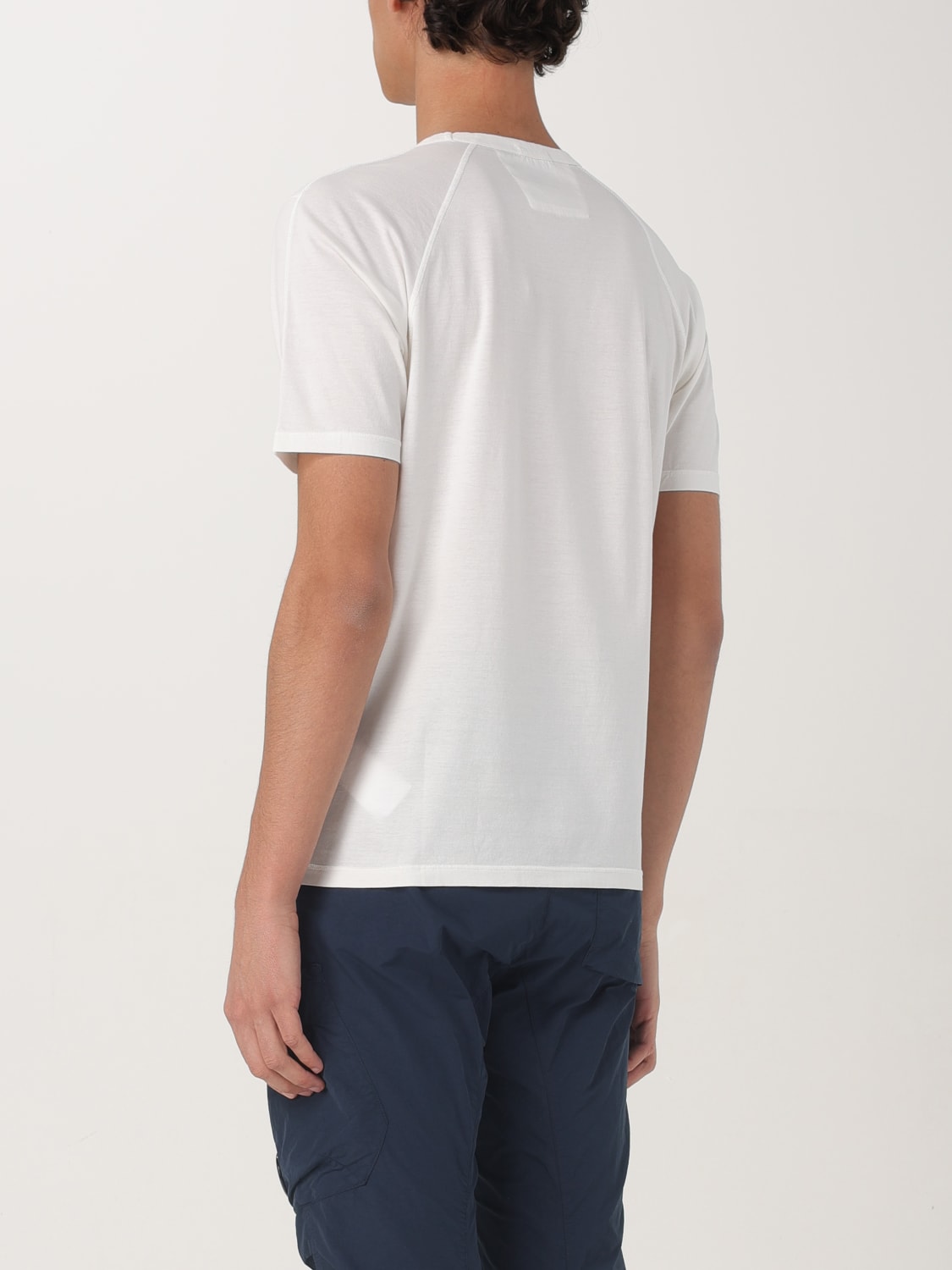 Tシャツ・カットソー C.P. COMPANY Men T-shirt White 18CMTS088A006374G 103 C.P. COMPANY:Tシャツ メンズ - ホワイト | GIGLIO.COM
