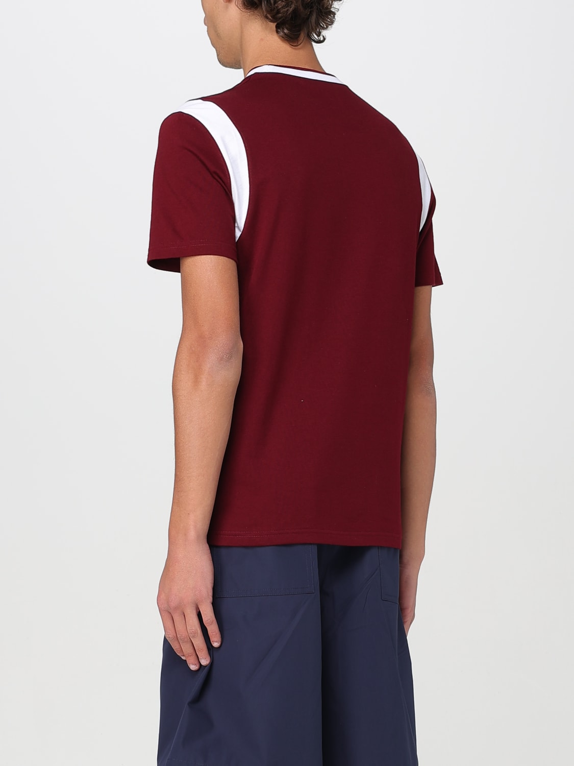 Tシャツ・カットソー GUCCI Men T-shirt Red 806172XJG27 6317 GUCCI: T-shirt men - Red | Gucci t-shirt 806172XJG27 online