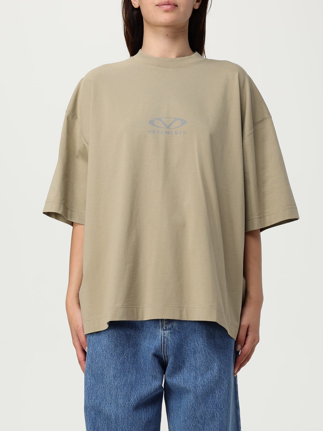 VETEMENTS T-SHIRT: T-shirt woman Vetements, Beige - Img 1