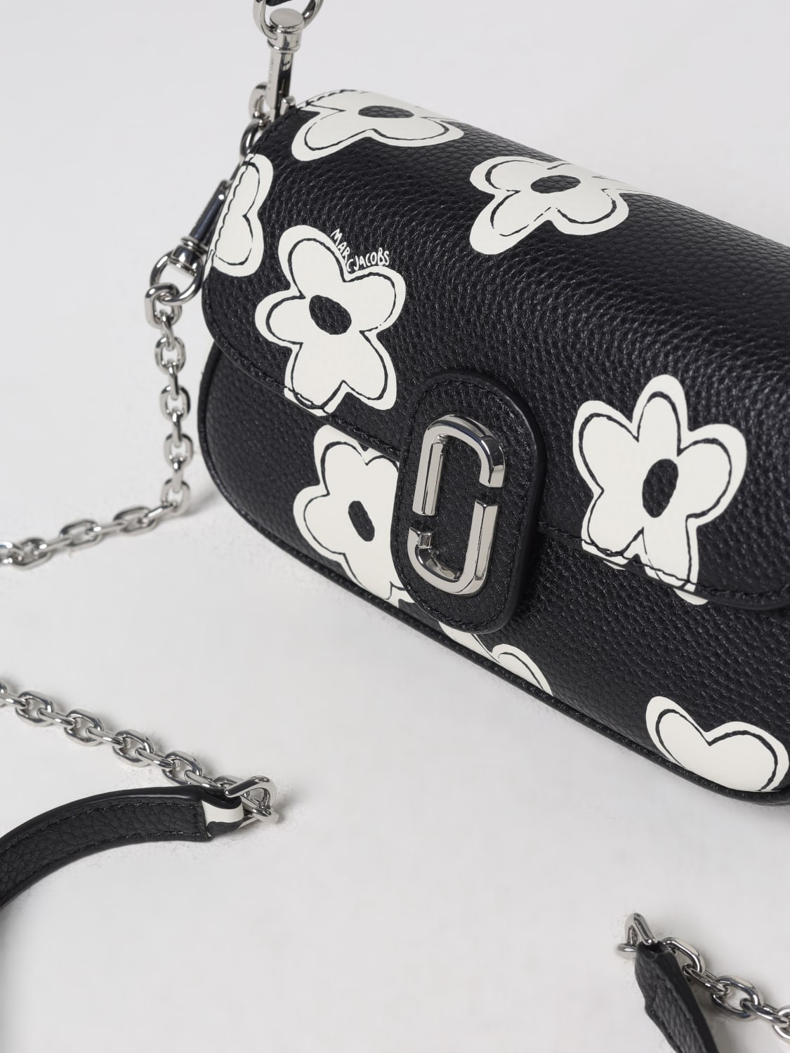 MARC JACOBS BORSA A SPALLA: Borsa a spalla The Daisy Clover Marc Jacobs in pelle a grana con stampa floreale , Nero - Img 3