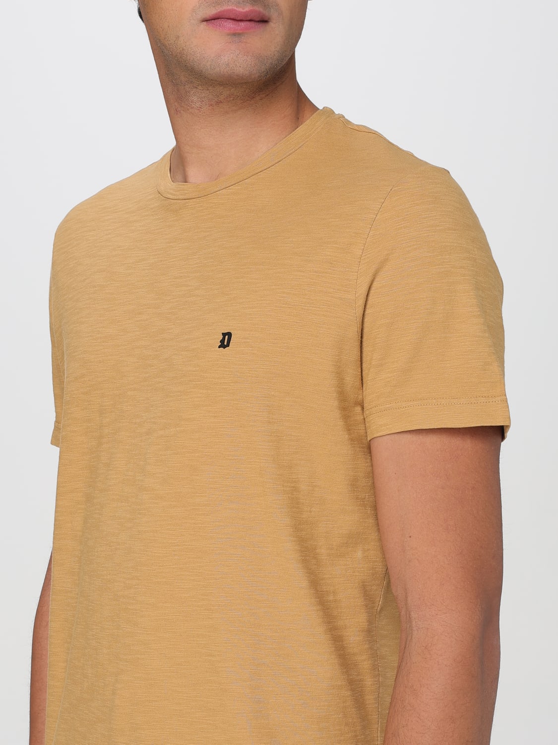 Tシャツ・カットソー DONDUP Men T-shirt Biscuit US198JF0195UZL4 397 DONDUP: T-shirt men - Biscuit | Dondup t-shirt