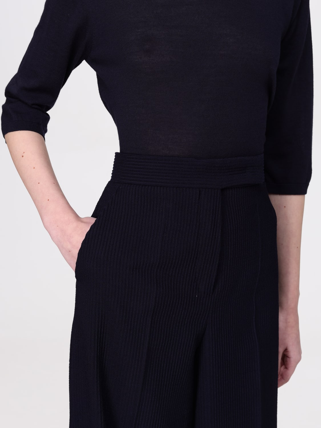 パンツ MAX MARA Woman Pants Blue 2511131071600 001 MAX MARA: Pants woman - Blue | Max Mara pants 2511131071600