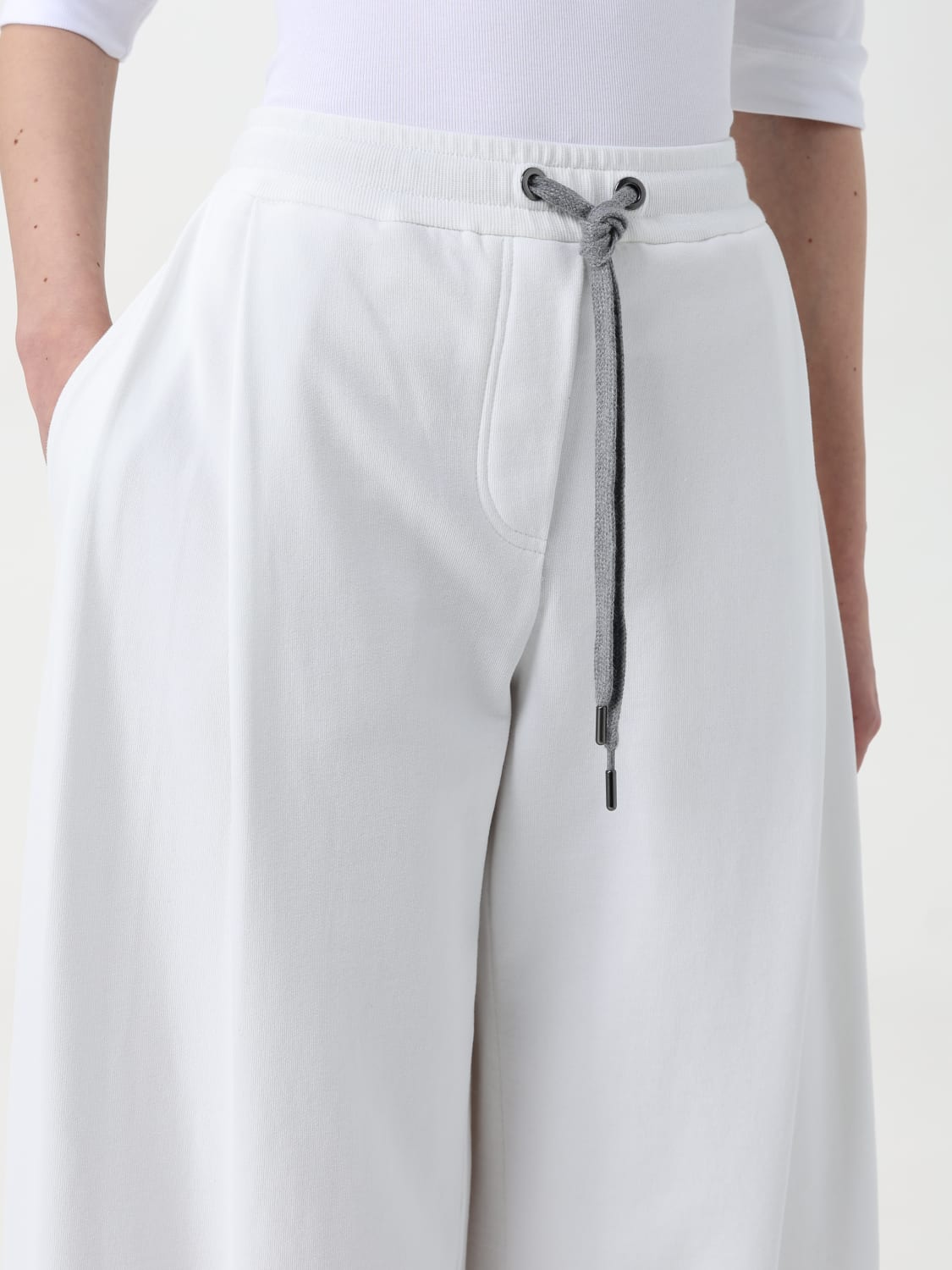 パンツ BRUNELLO CUCINELLI Women Straight Pants MN05NVD389 C7220 WHI BRUNELLO CUCINELLI: Pants woman - White | Brunello Cucinelli