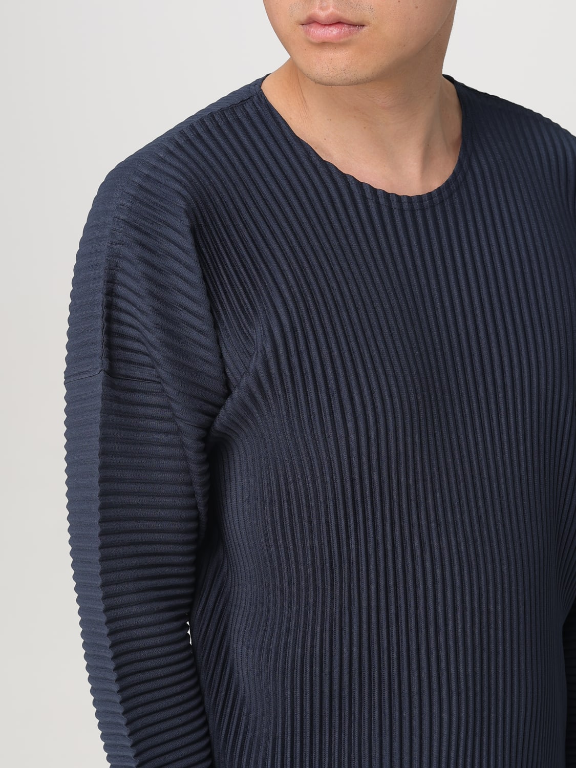 HOMME PLISSE' ISSEY MIYAKE: Sweater men - Blue | Homme Plisse