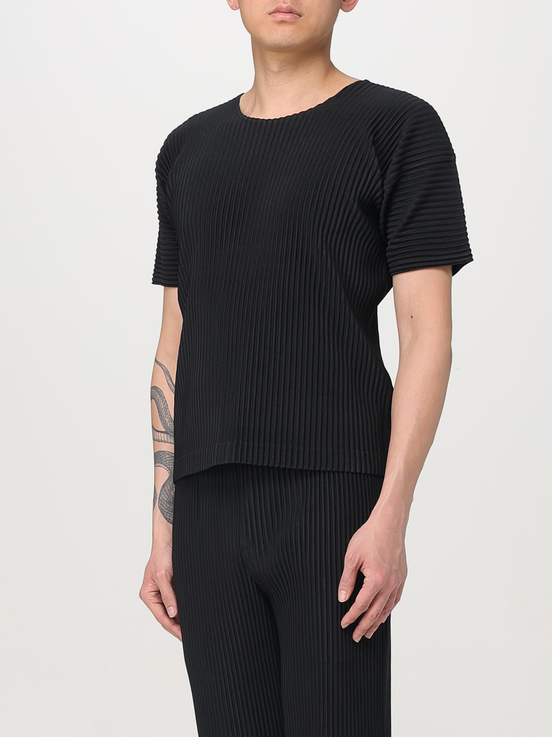 HOMME PLISSE' ISSEY MIYAKE T-SHIRT: T-shirt men Homme Plisse' Issey Miyake, Black - Img 4