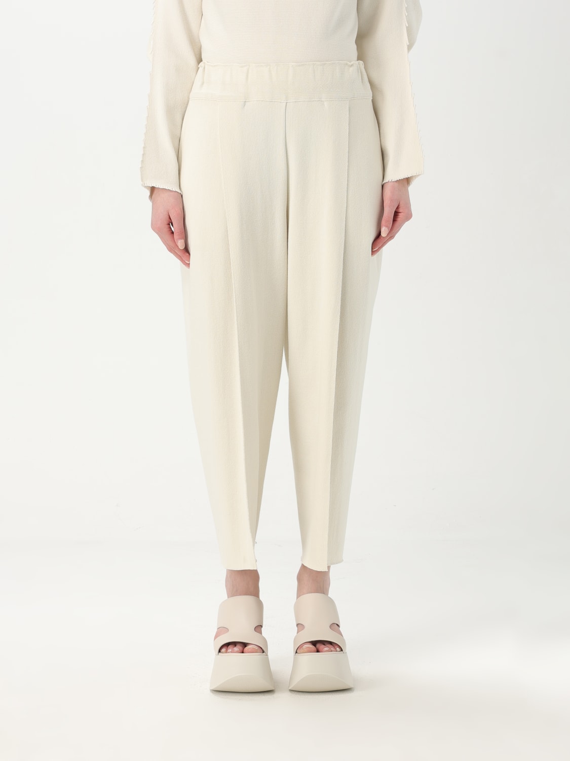 パンツ ISSEY MIYAKE Women Straight Pants IM56KF85706 White ISSEY MIYAKE: Pants woman - White | Issey Miyake pants