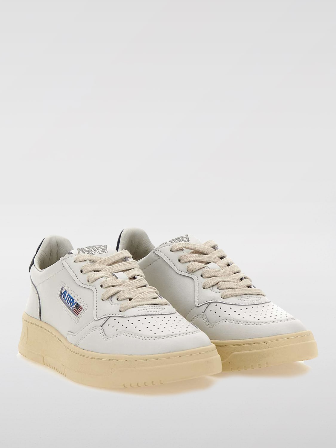 スニーカー AUTRY Woman Sneakers White AULWLL12 AUTRY: Shoes woman - White | Autry sneakers AULWLL12 online