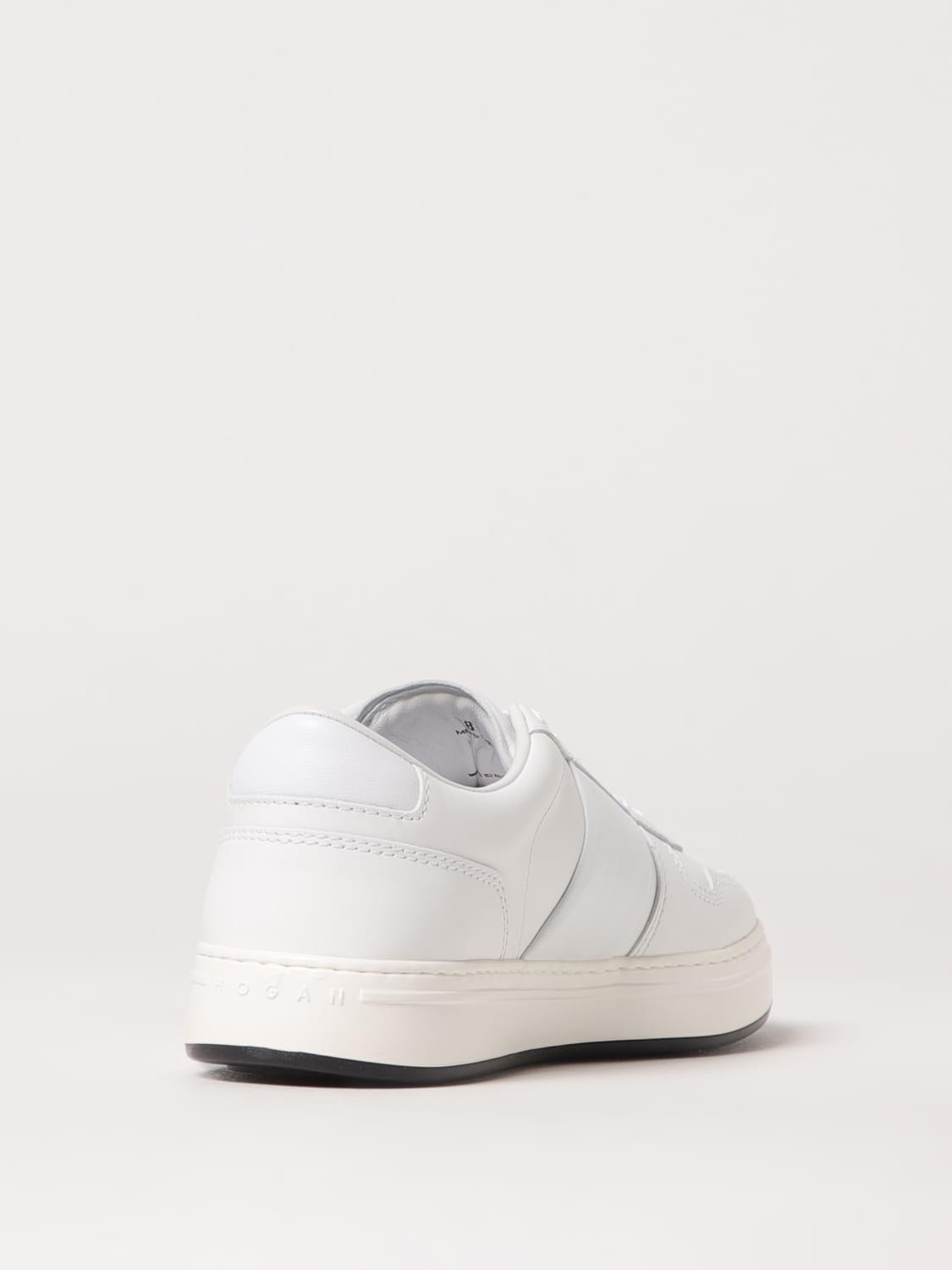 スニーカー HOGAN Men Sneakers HXM6680FL30R37B001 White HOGAN: Shoes men - White | Hogan sneakers HXM6680FL30R37