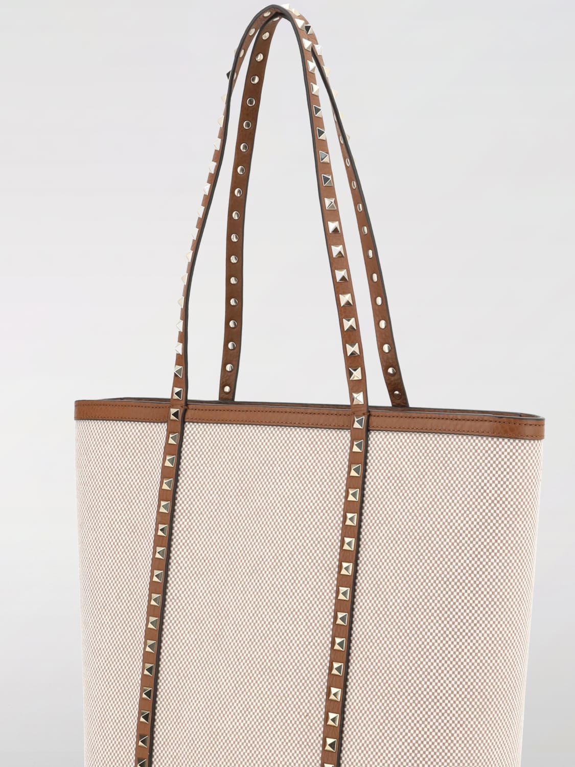ショルダーバッグ・ポシェット VALENTINO GARAVANI Woman Shoulder bag Natural 6W2B0Q99QCE VALENTINO GARAVANI: Shoulder bag woman - Natural | Valentino