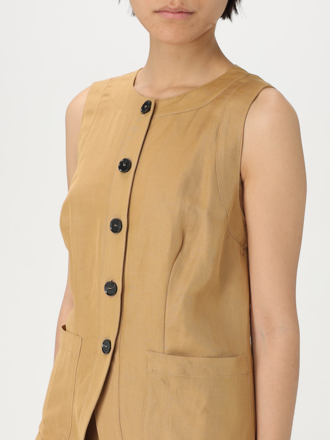 アウターその他 LIVIANA CONTI Woman Waistcoat Leather F5SL81 T490 LIVIANA CONTI: Waistcoat woman - Leather | Liviana Conti