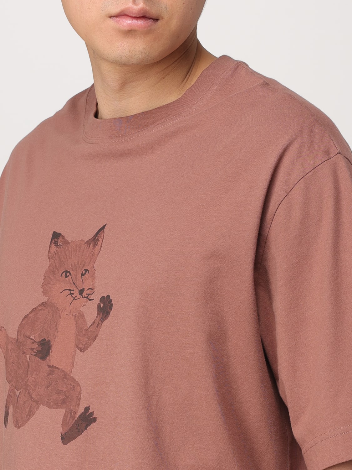 Tシャツ・カットソー MAISON KITSUNE Men T-shirt Brown OM00109KJ0008 0112 MAISON KITSUNÉ: T-shirt men - Brown | Maison Kitsuné t-shirt