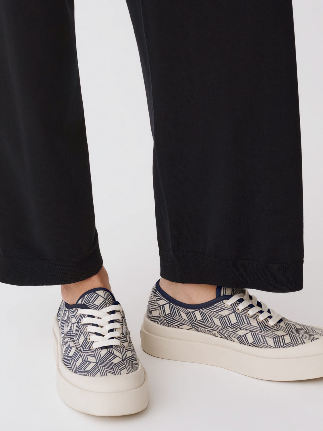 スニーカー FABIANA FILIPPI Woman Sneakers Blue ASD275A961L407 VR3 FABIANA FILIPPI: Shoes woman - Blue | Fabiana Filippi