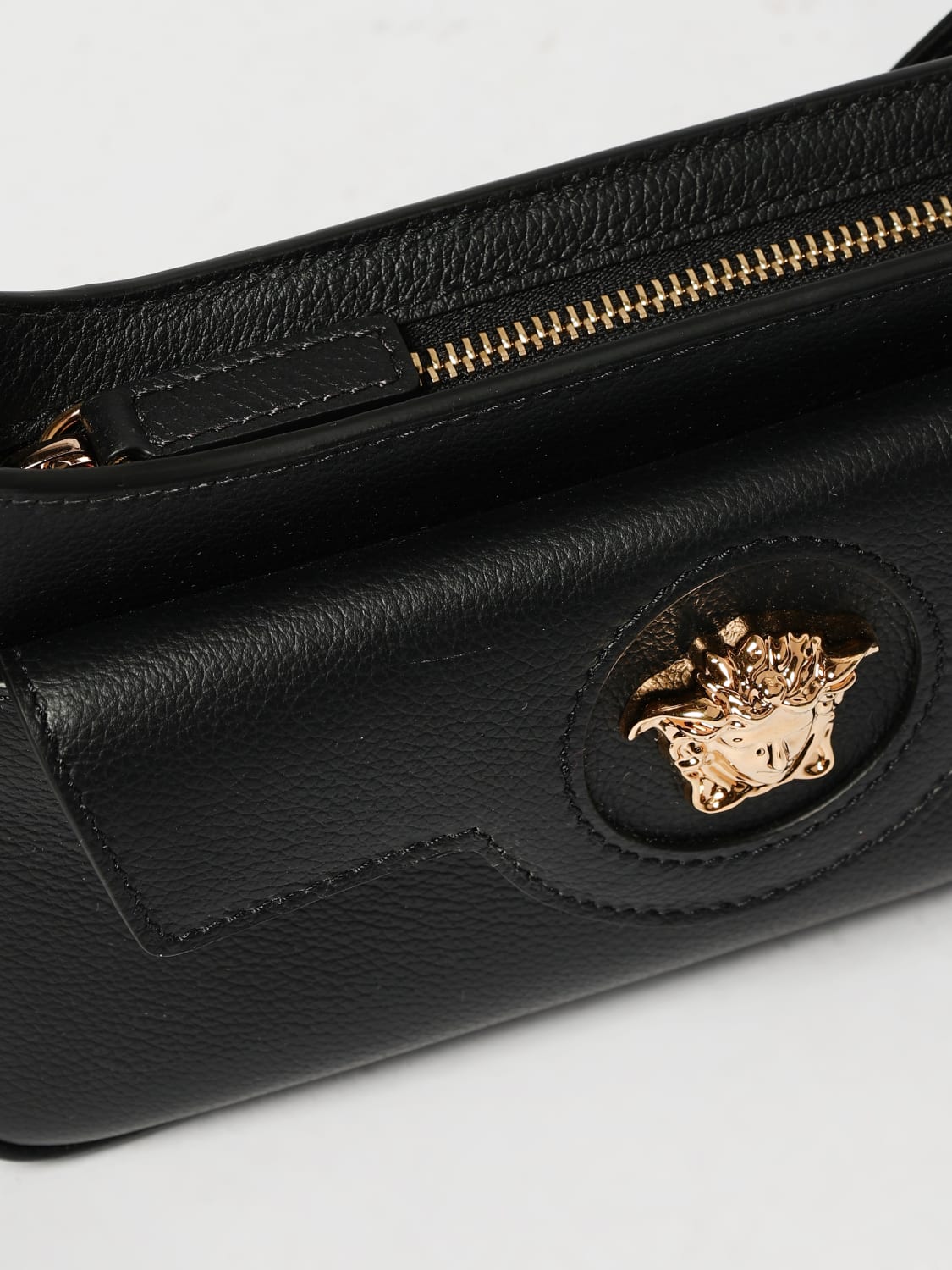 VERSACE: Handbag woman - Black | Versace shoulder bag VERSACE: Handbag woman - Black | Versace shoulder bag