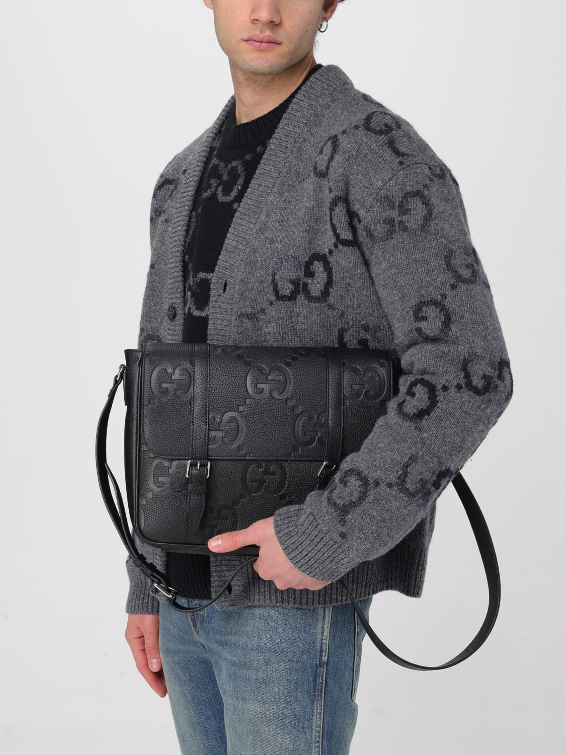 GUCCI BORSA A TRACOLLA: Borsa a tracolla in pelle jumbo GG Gucci, Nero - Img 2