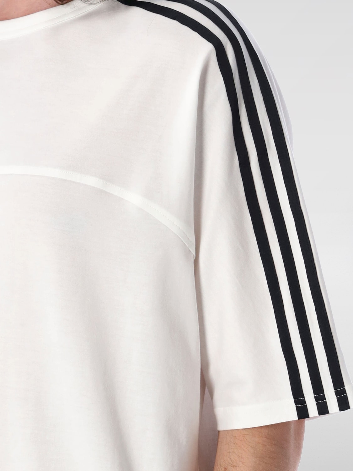 Y-3: T-shirt men - White 1 | Y-3 t-shirt JM7845 online at